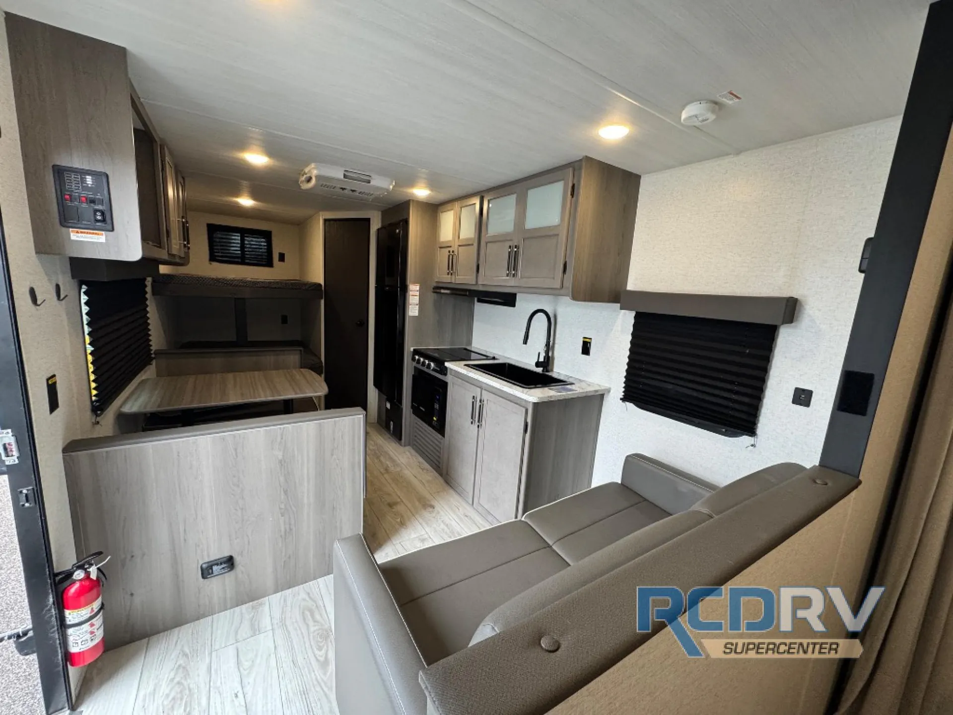 2025 Keystone Hideout Sport Double 240BH - Photo 3