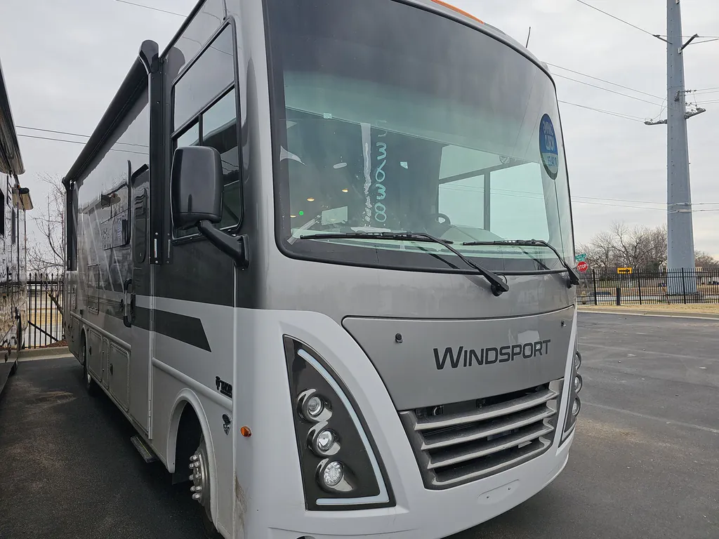 2026 Thor Motor Coach Windsport 29L, Photos photo 5