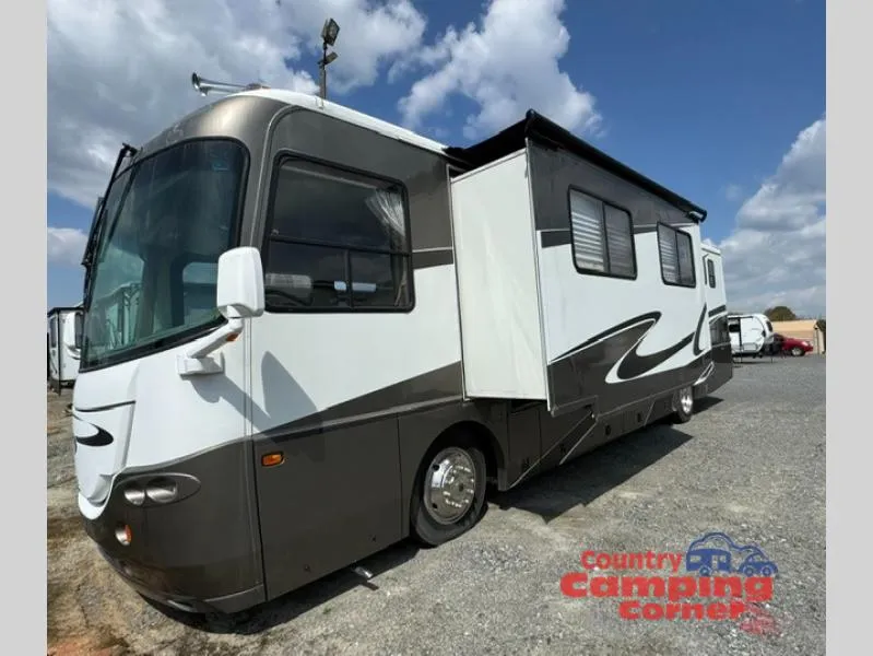 2006 Coachmen RV Cross Country 382DS - Photo 2