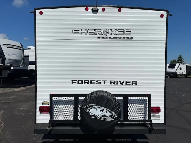 2026 Forest River Cherokee Grey Wolf 26DJSE — Photo 6