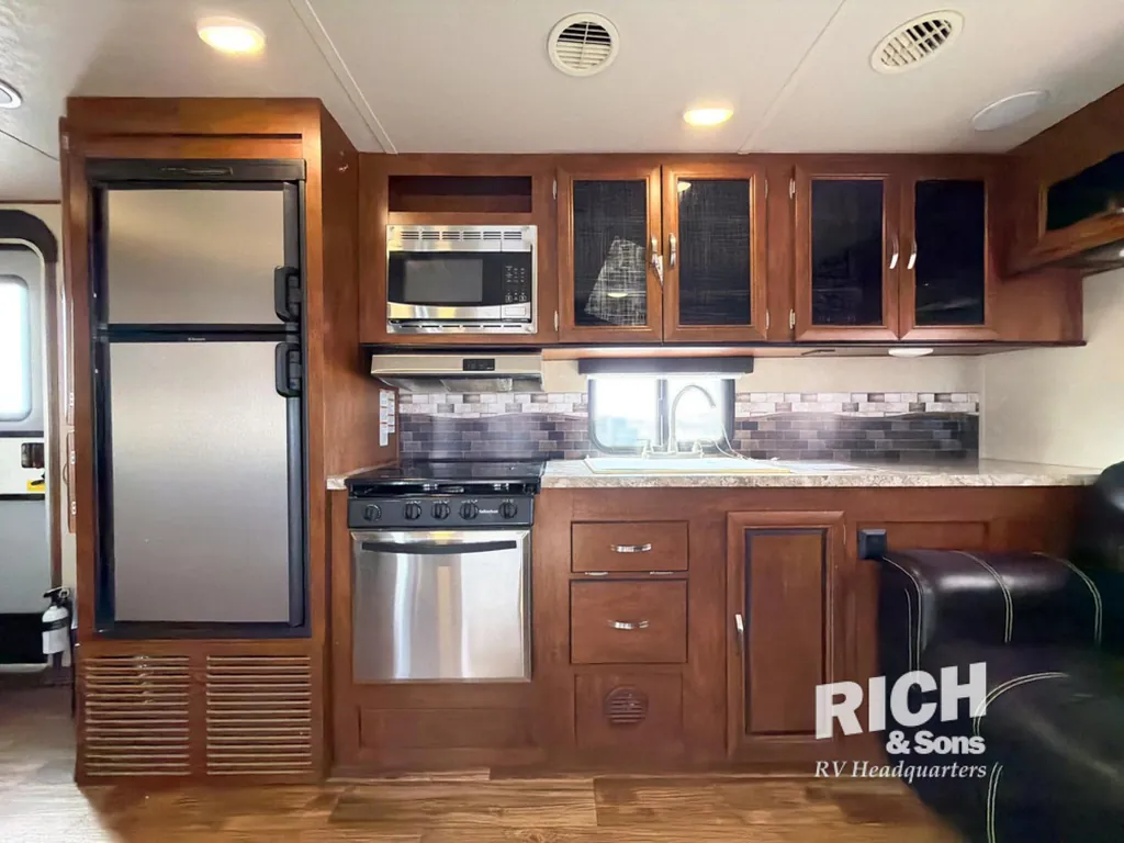 2017 Forest River Vibe Extreme Lite 224RLS, Photos photo 16