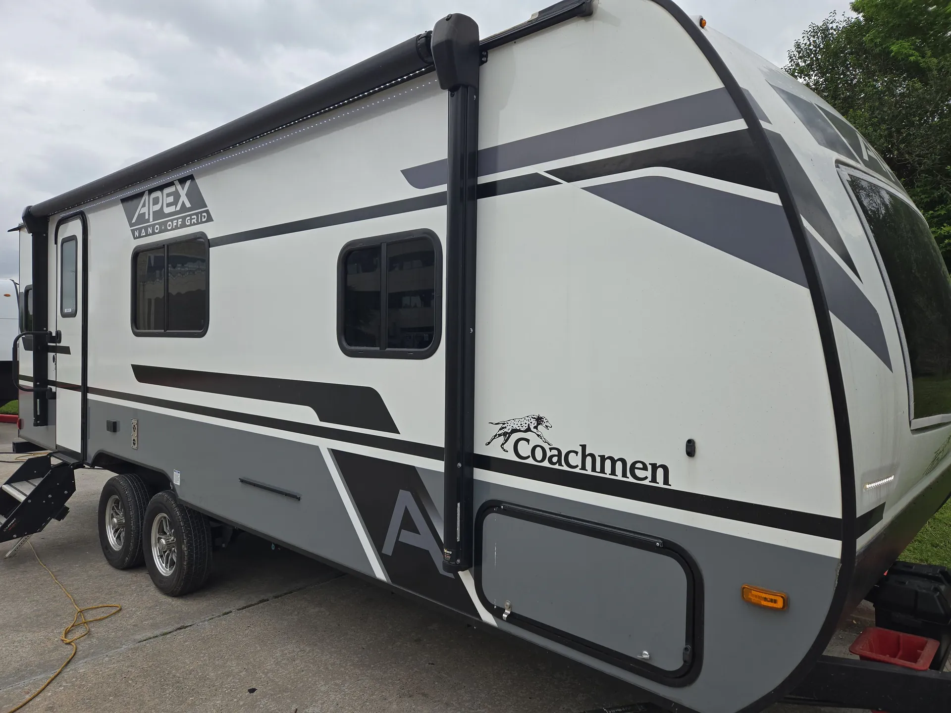 2024 Coachmen Apex Nano 221RLS - Photo 2