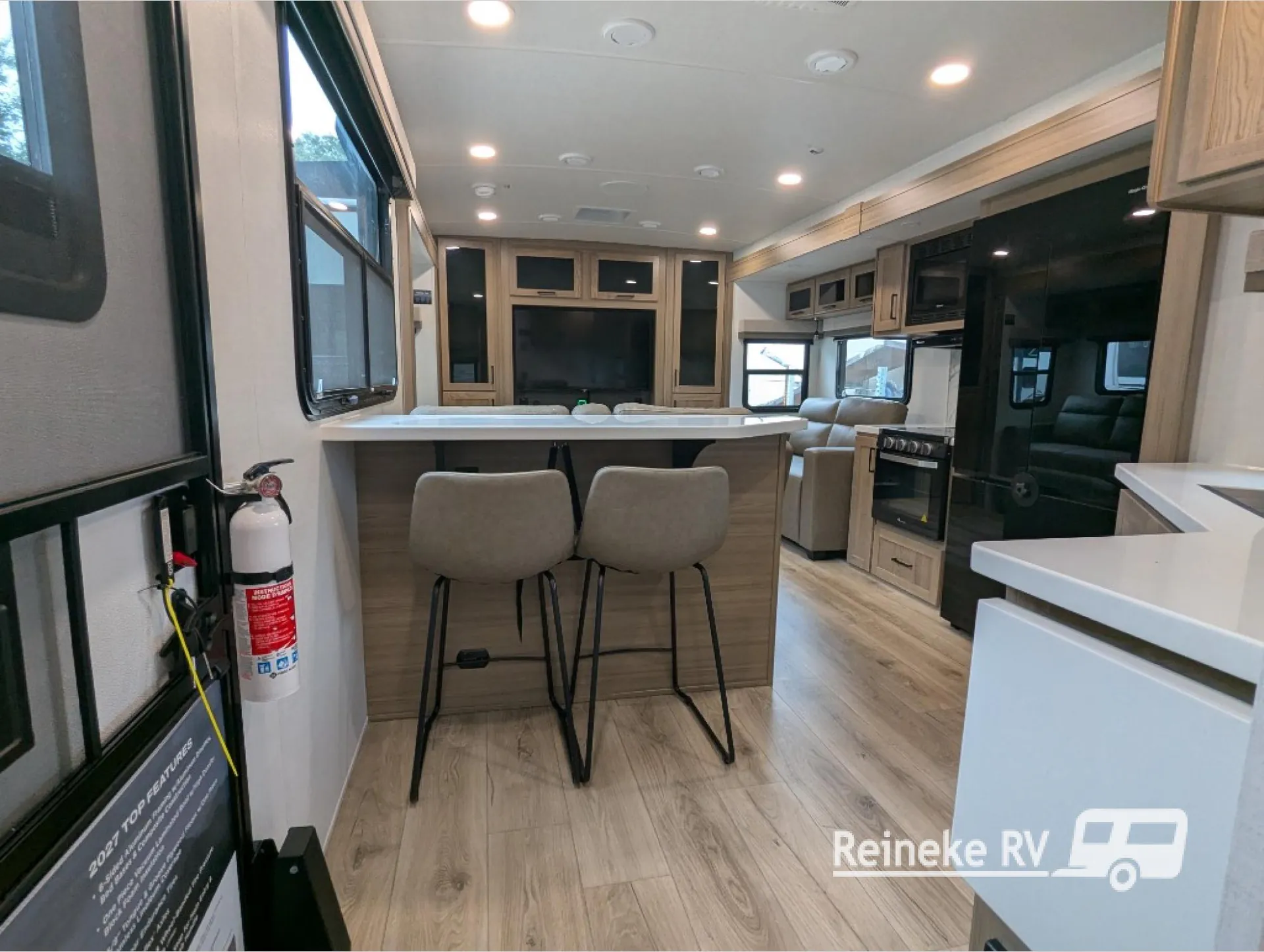 2027 Forest River Flagstaff Super Lite 29FBRL — Photo 7