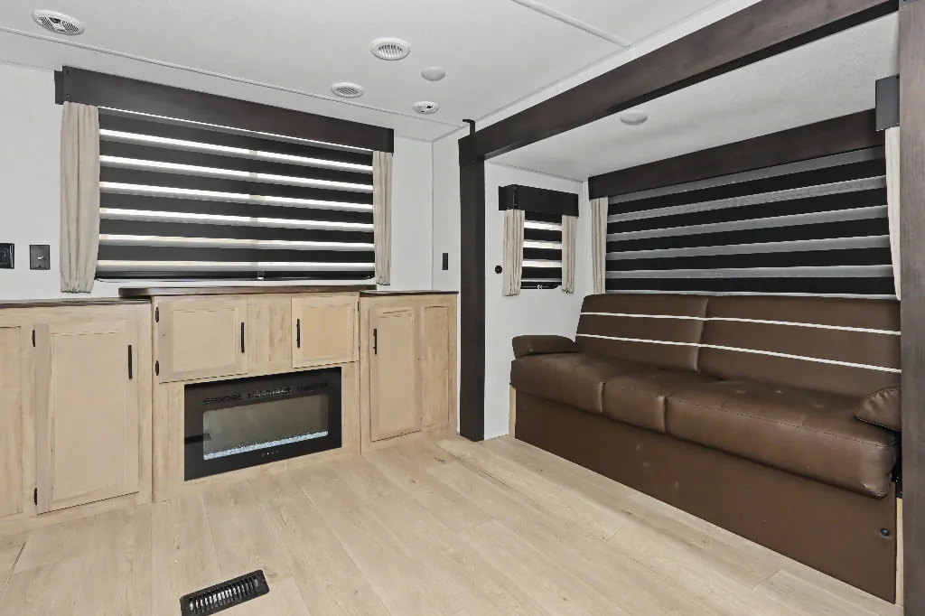 2026 Forest River Cherokee Wolf Den 306MM, Photos photo 10