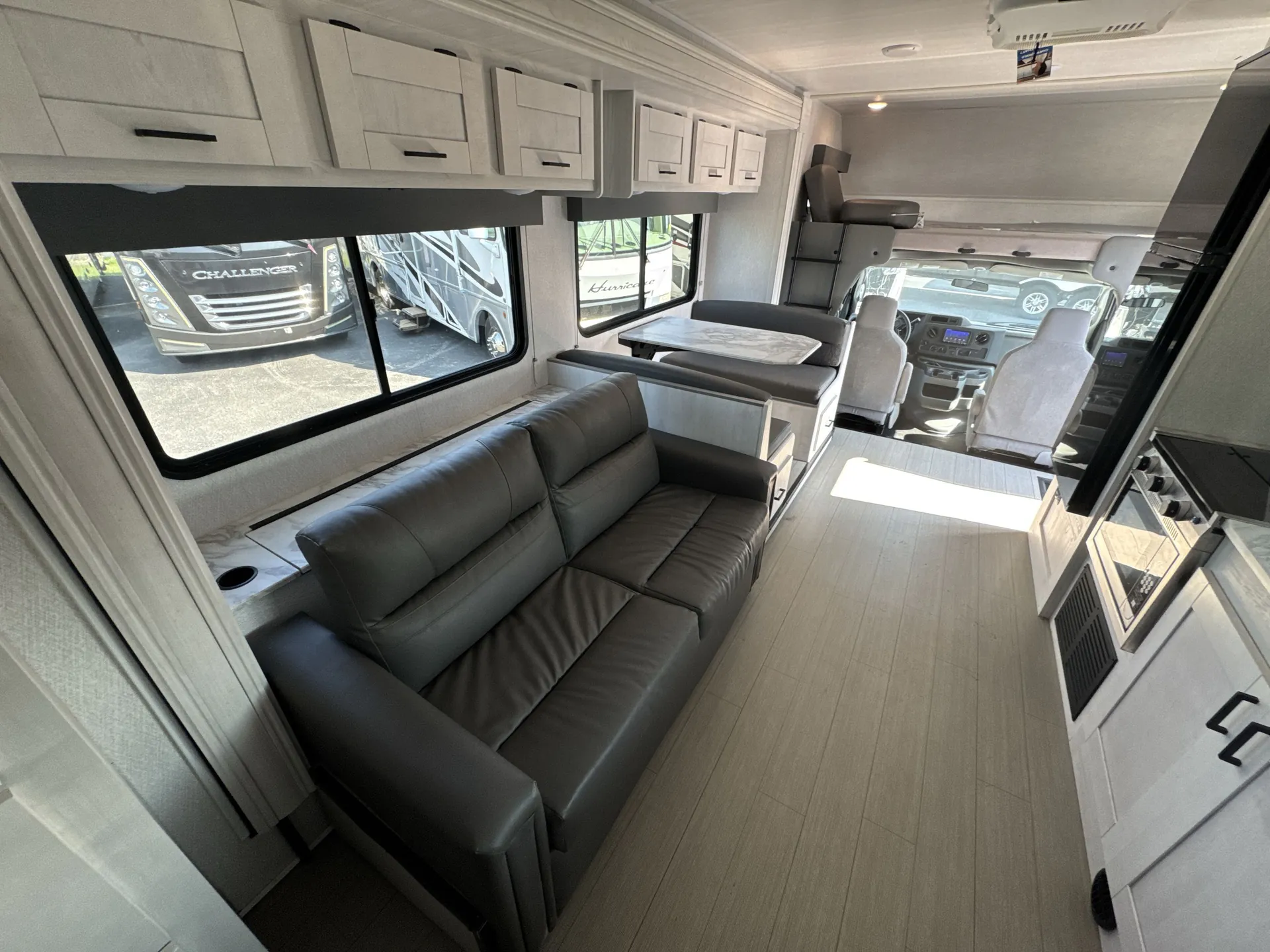 2024 East to West Entrada 2600DS — living area main