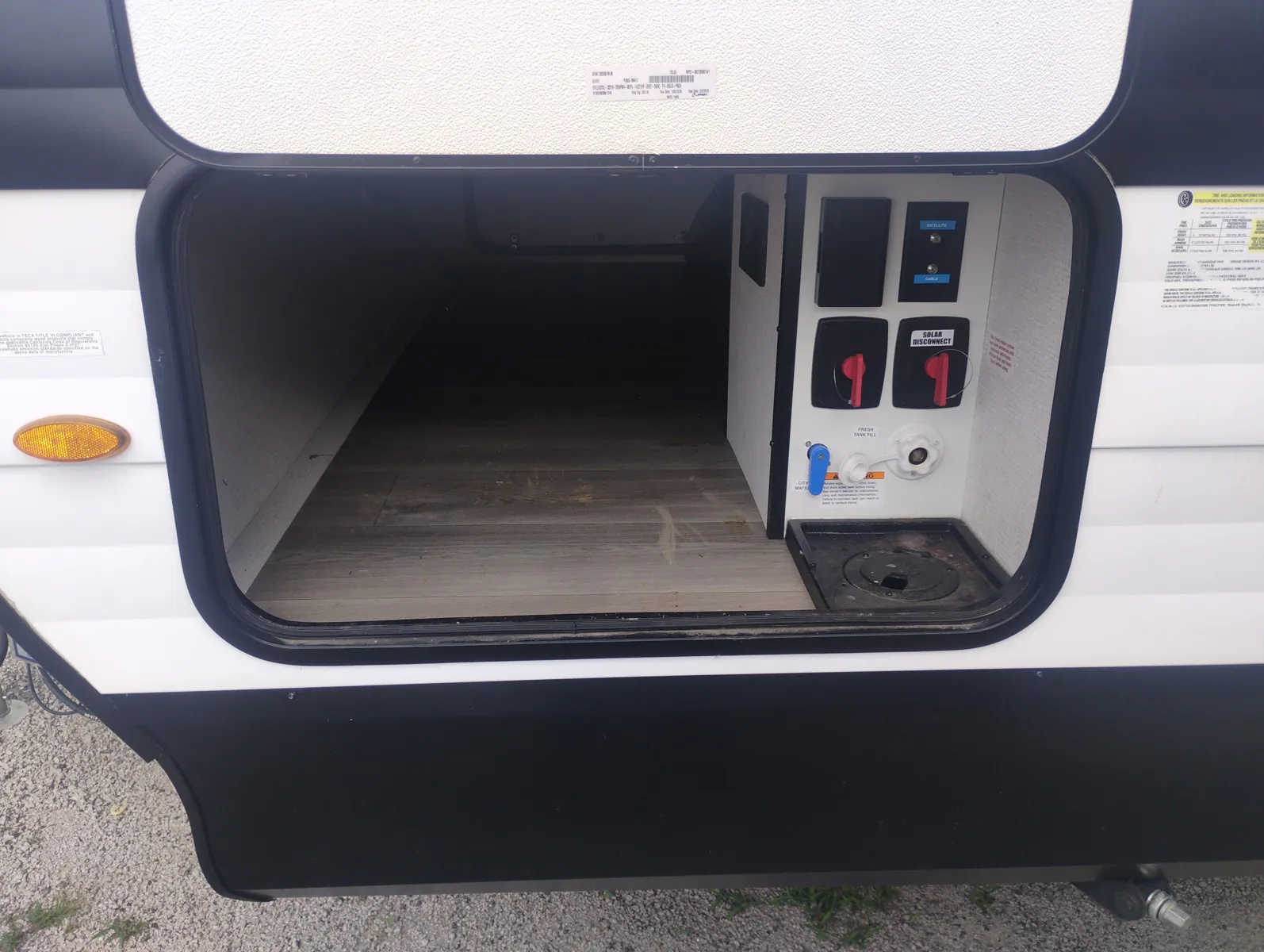 2025 Grand Design Transcend 305BHT - Photo 4