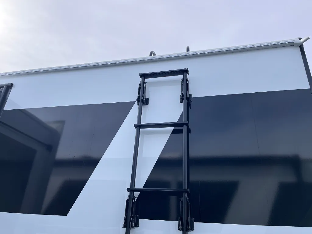 2026 Brinkley Model Ix 20X, Photos photo 27