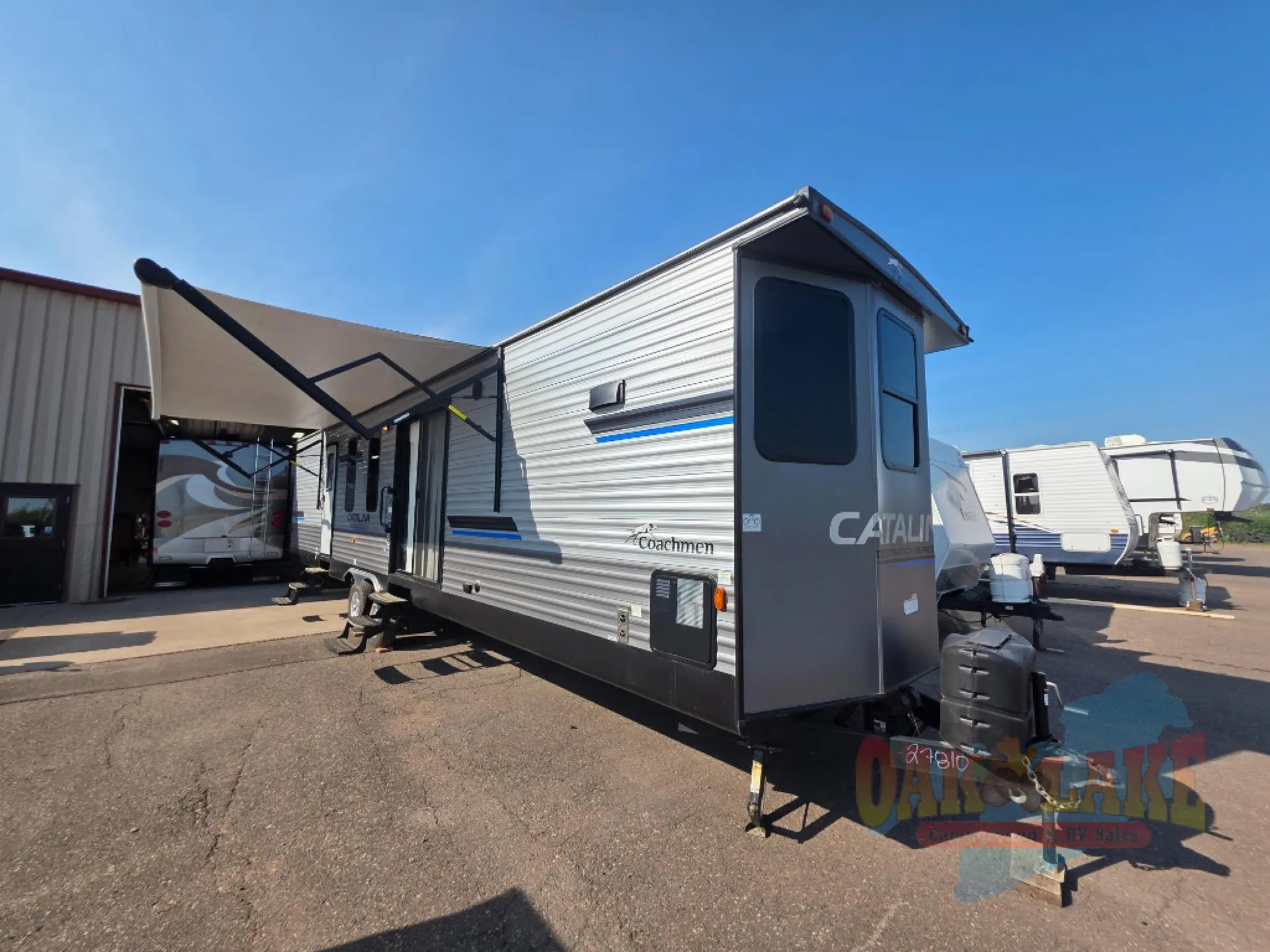 2023 Coachmen Catalina Destination Series 39FKTS - Photo 2