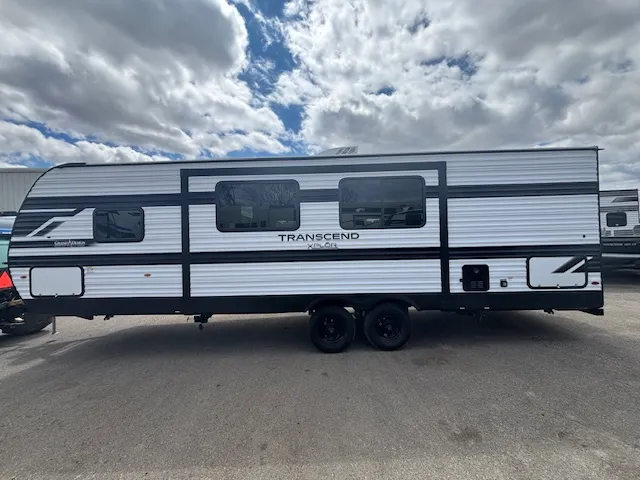 2026 Grand Design Transcend Xplor 27DBX - Photo 4