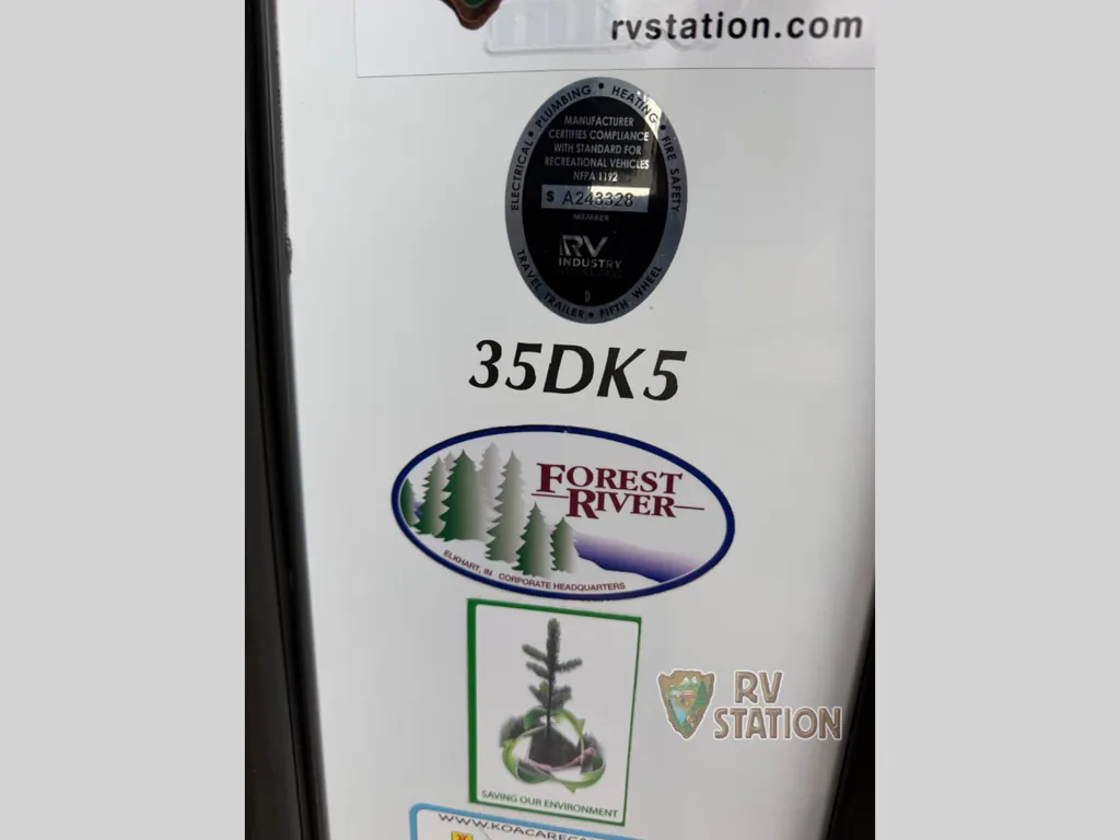 2022 Forest River XLR Nitro 35DK5, Photos photo 4
