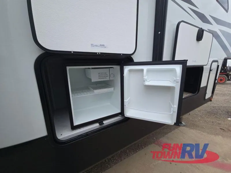 2024 Dutchmen Astoria 260RK - Photo 3