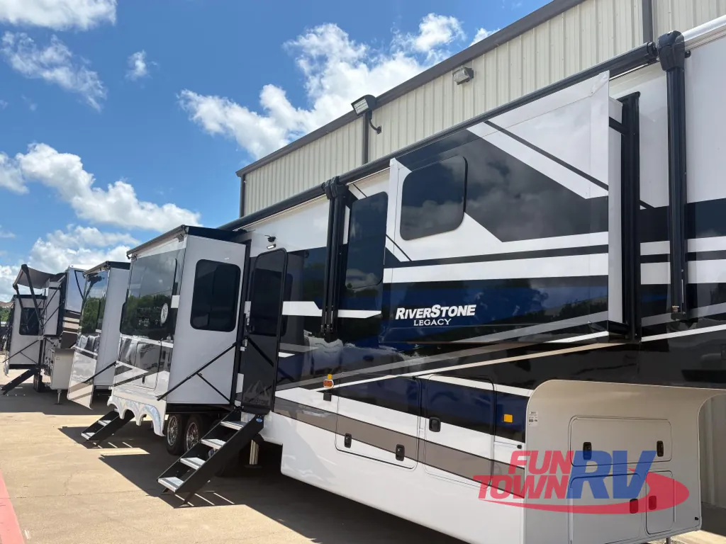 2026 Forest River RiverStone 420RE, Photos photo 16