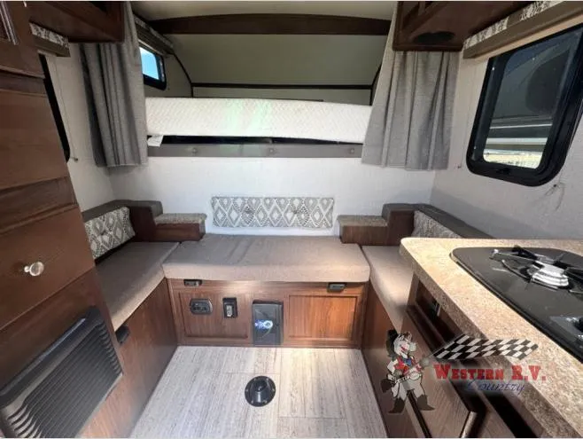 2018 Palomino Real-Lite Used    HS-1801 - Photo 4