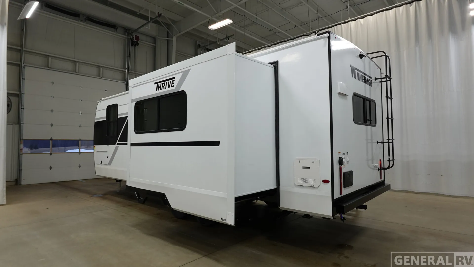 2026 Winnebago Thrive 24RKS - Photo 4