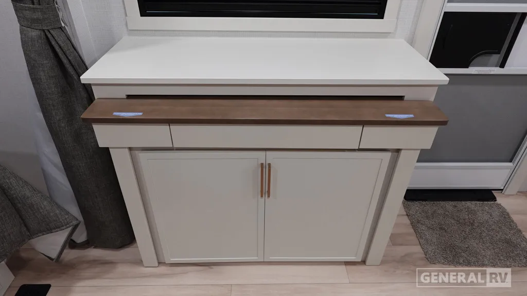 2026 Brinkley Model Ix 23X, Photos photo 13