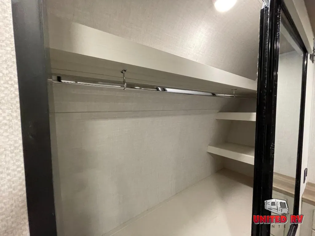 2026 Forest River Vibe 3400XL, Photos photo 14