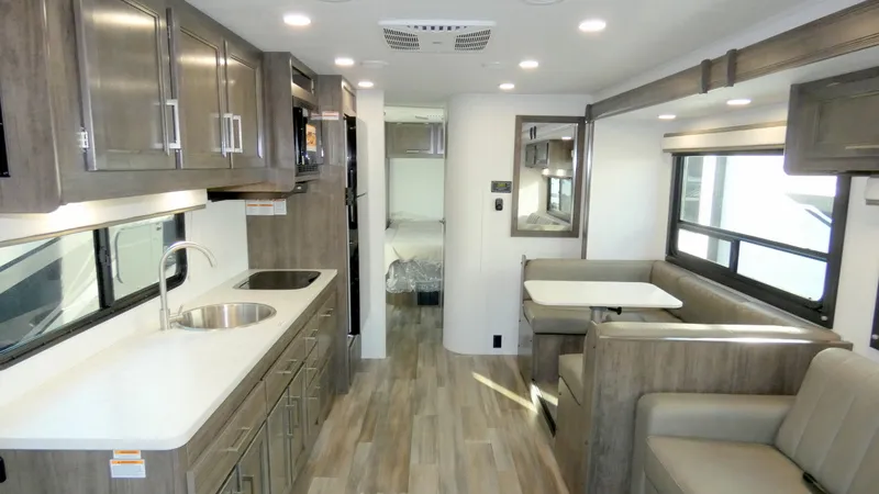 2026 Entegra Coach Odyssey SE 29KF - Photo 3
