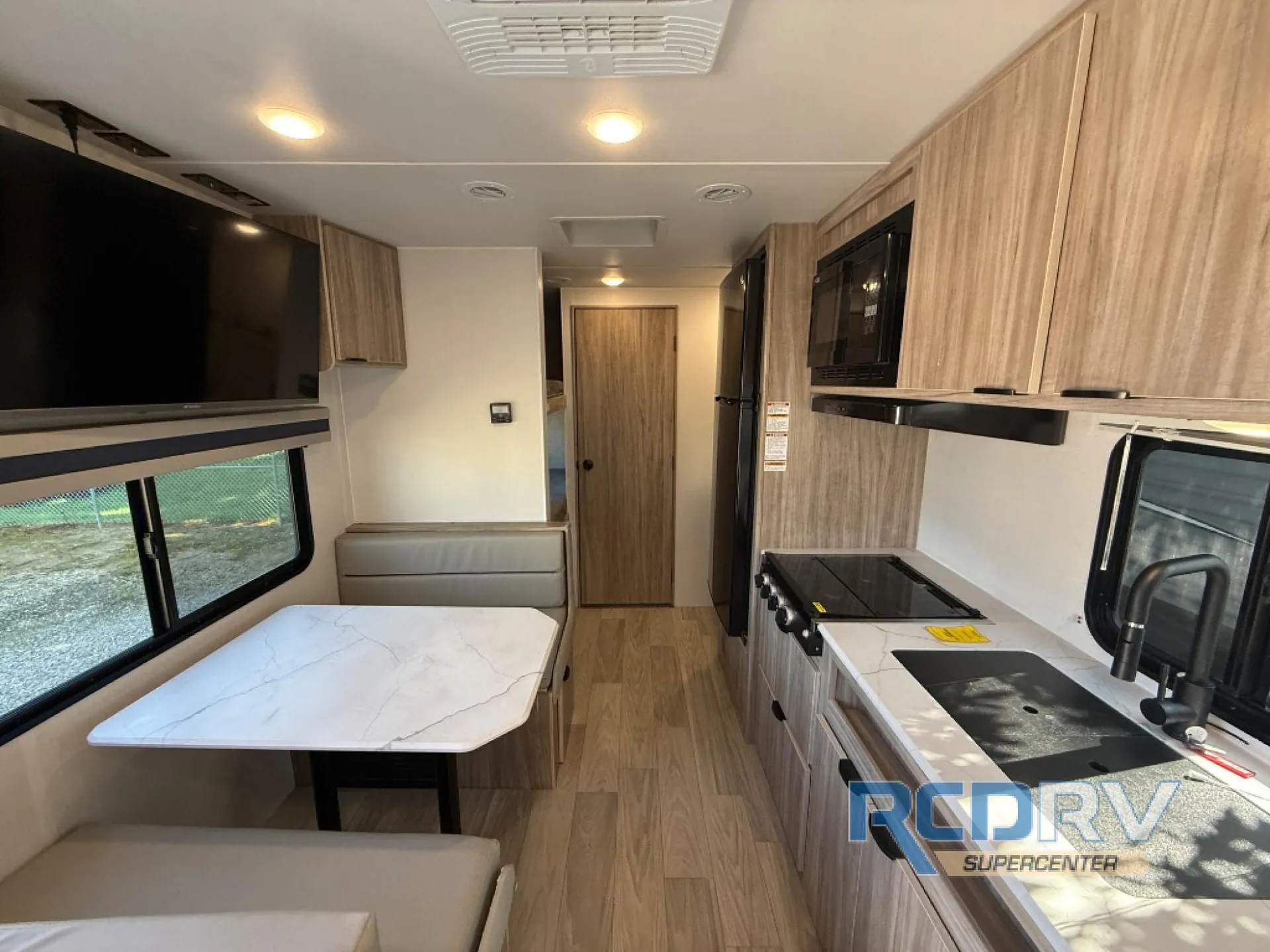 2024 Winnebago Access 26BH - Photo 4