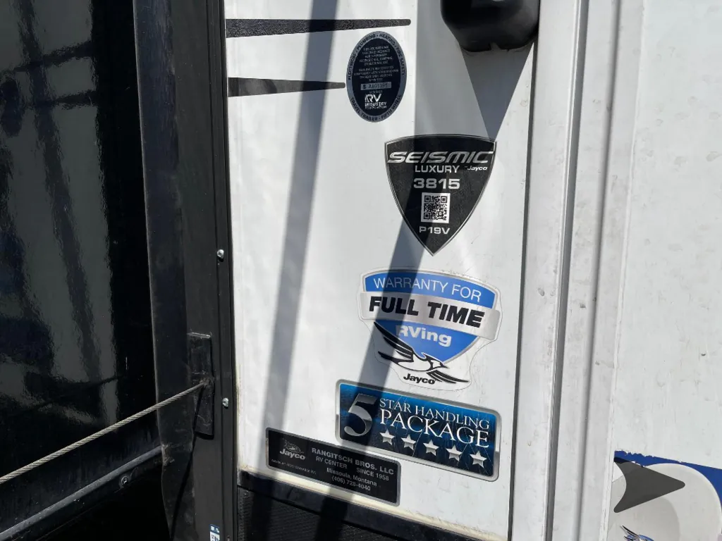 2023 Jayco Seismic Luxury Series 3815, Photos photo 58