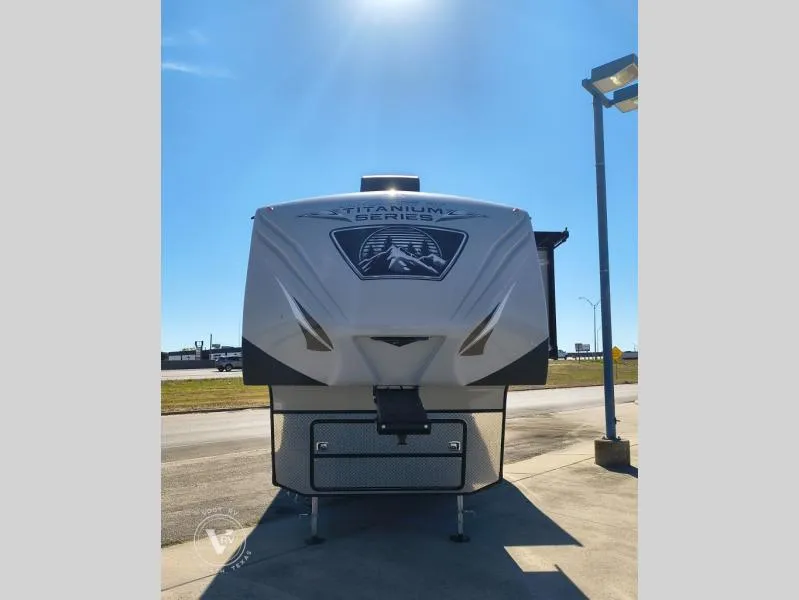 2026 Outdoors RV Glacier 26RDS - Photo 2