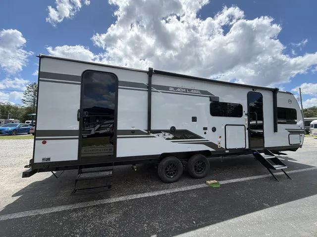 2027 Forest River Cherokee Grey Wolf Black Label 26DBHBL, Photos photo 9