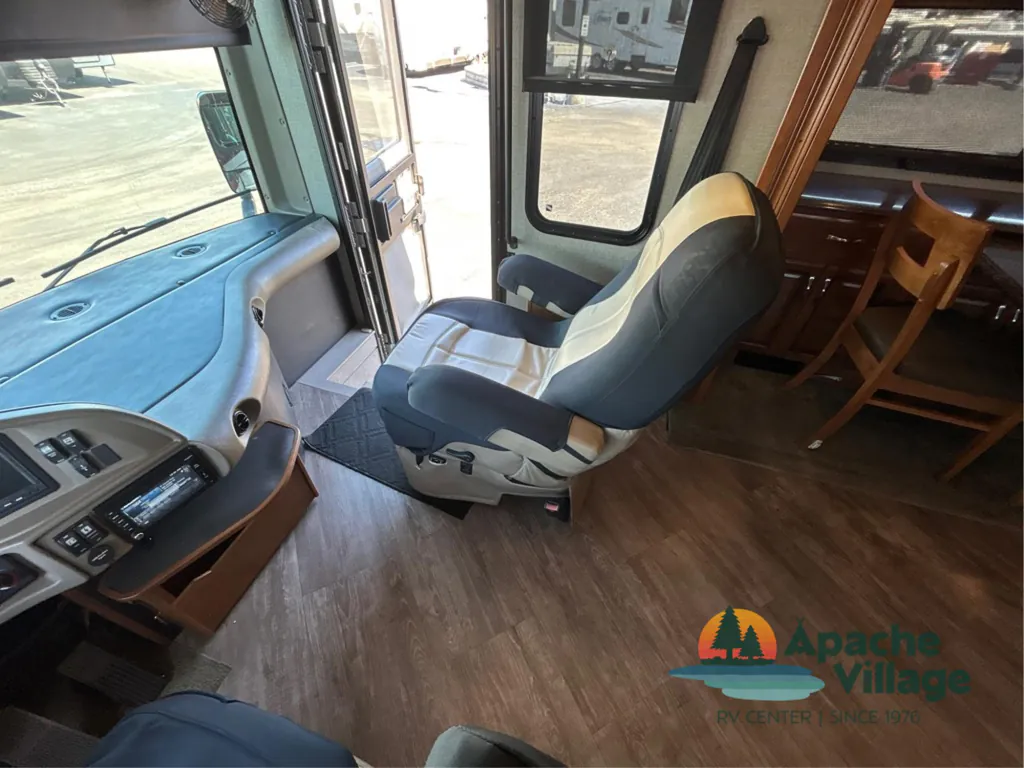 2017 Fleetwood Pace Arrow LXE 38F, Photos photo 55