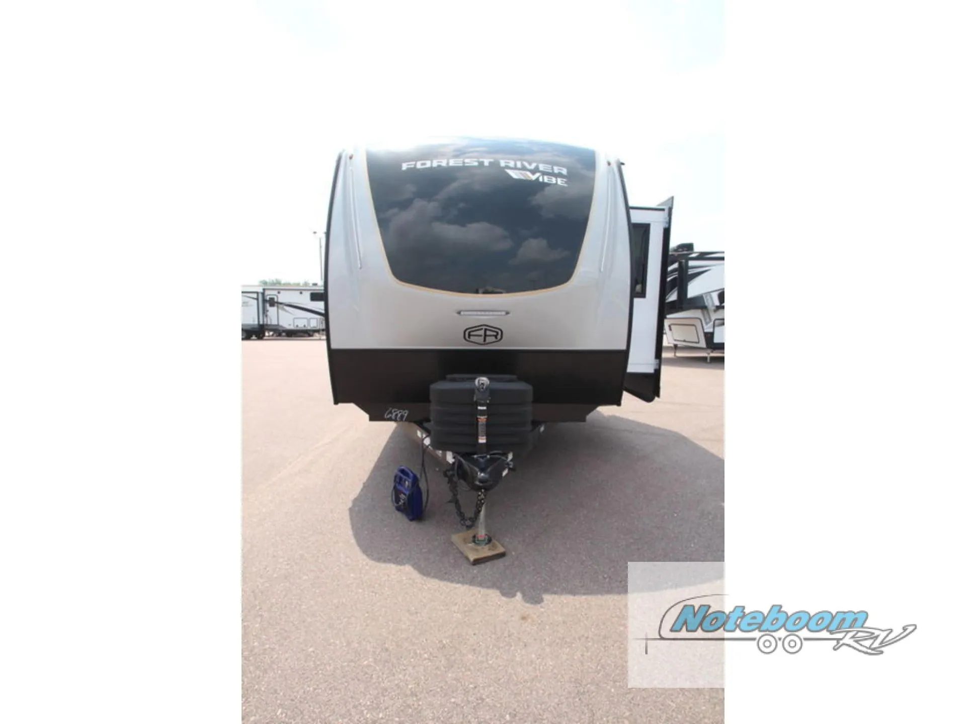 2026 Forest River Vibe 3400XL - Photo 4