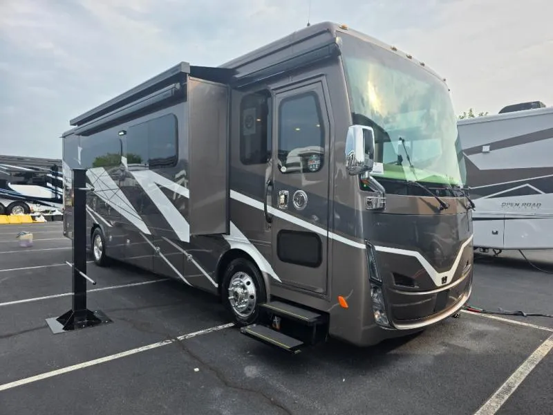 2026 Tiffin Allegro Breeze 33 BR - Photo 2