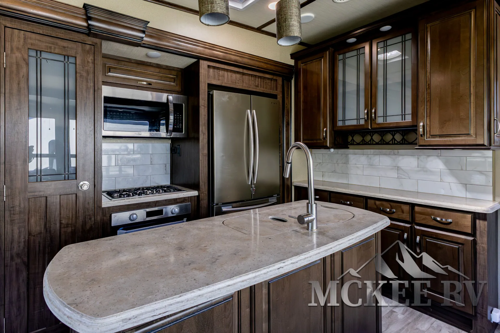2018 Grand Design Solitude 377MBS - Photo 4