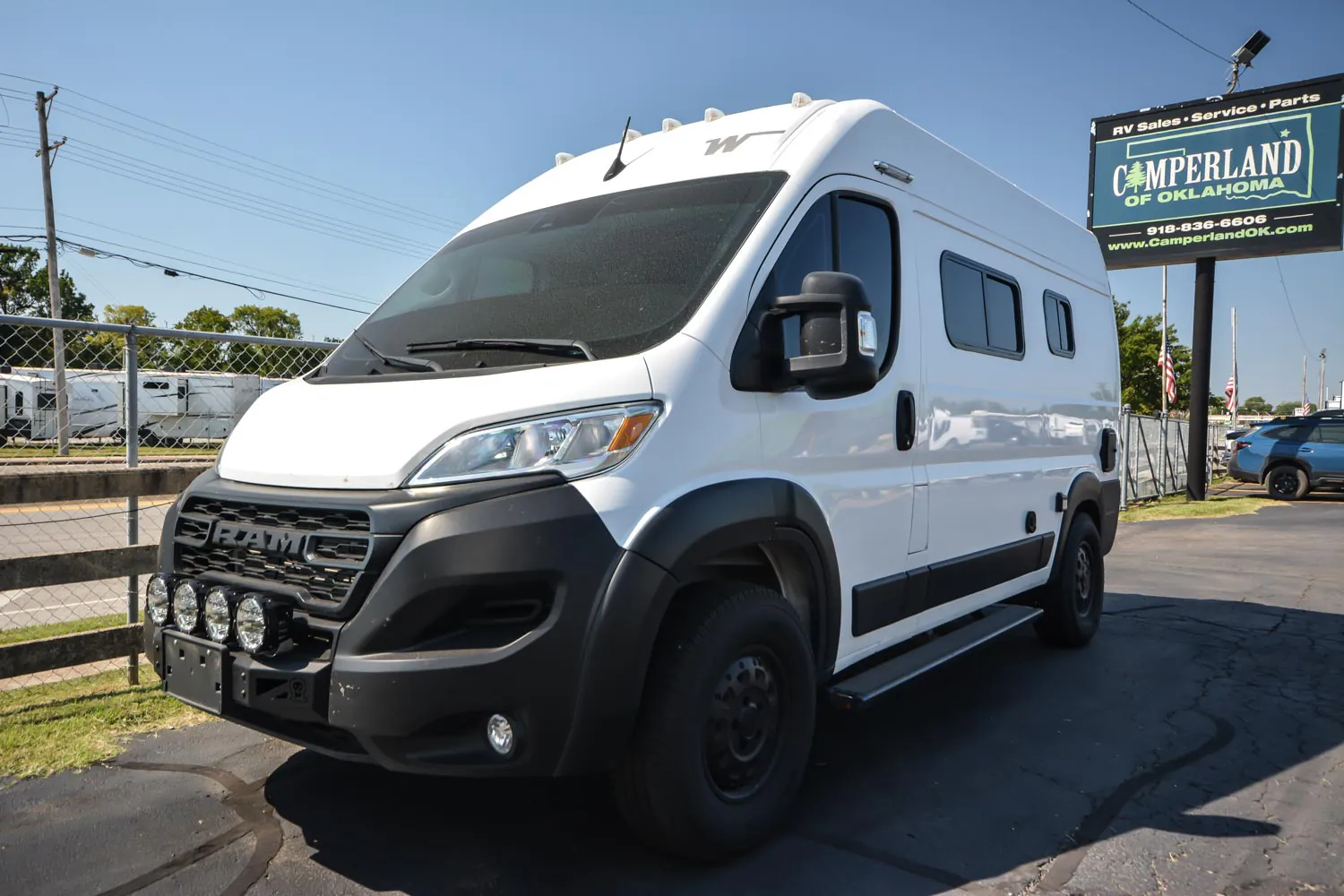 2024 Winnebago Solis Pocket 36B - Photo 2