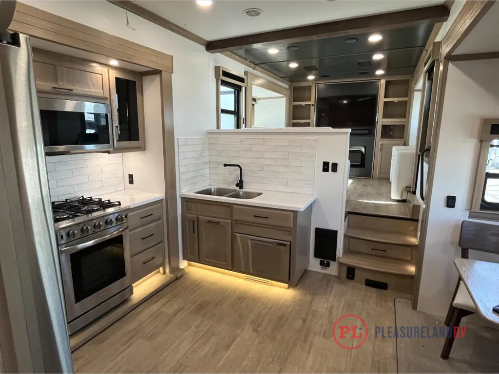 2024 Forest River RiverStone 425FO, Photos photo 19