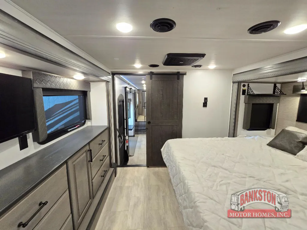 2023 Keystone Montana 3901RK, Photos photo 45