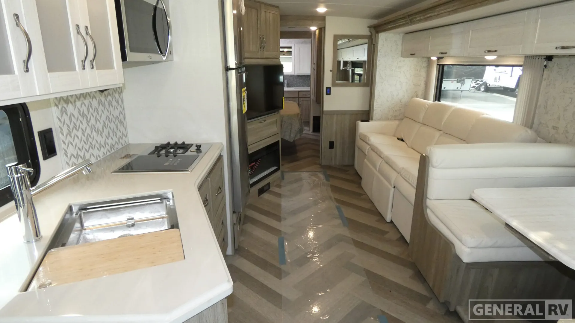 2025 Winnebago Adventurer 35F - Photo 3