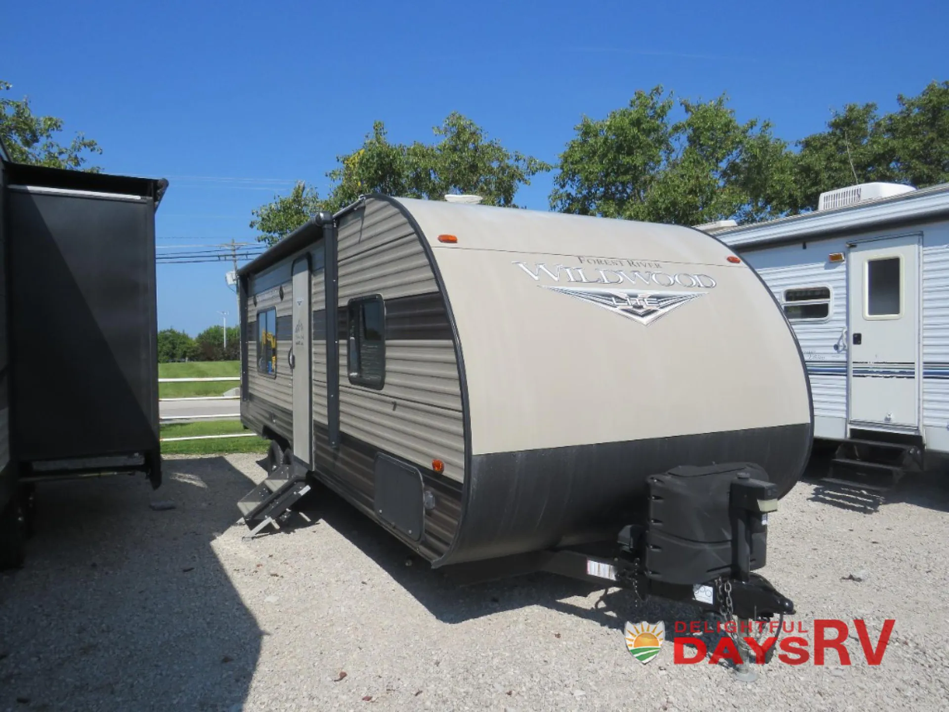 2020 Forest River Wildwood X-Lite 241QBXL - Photo 2