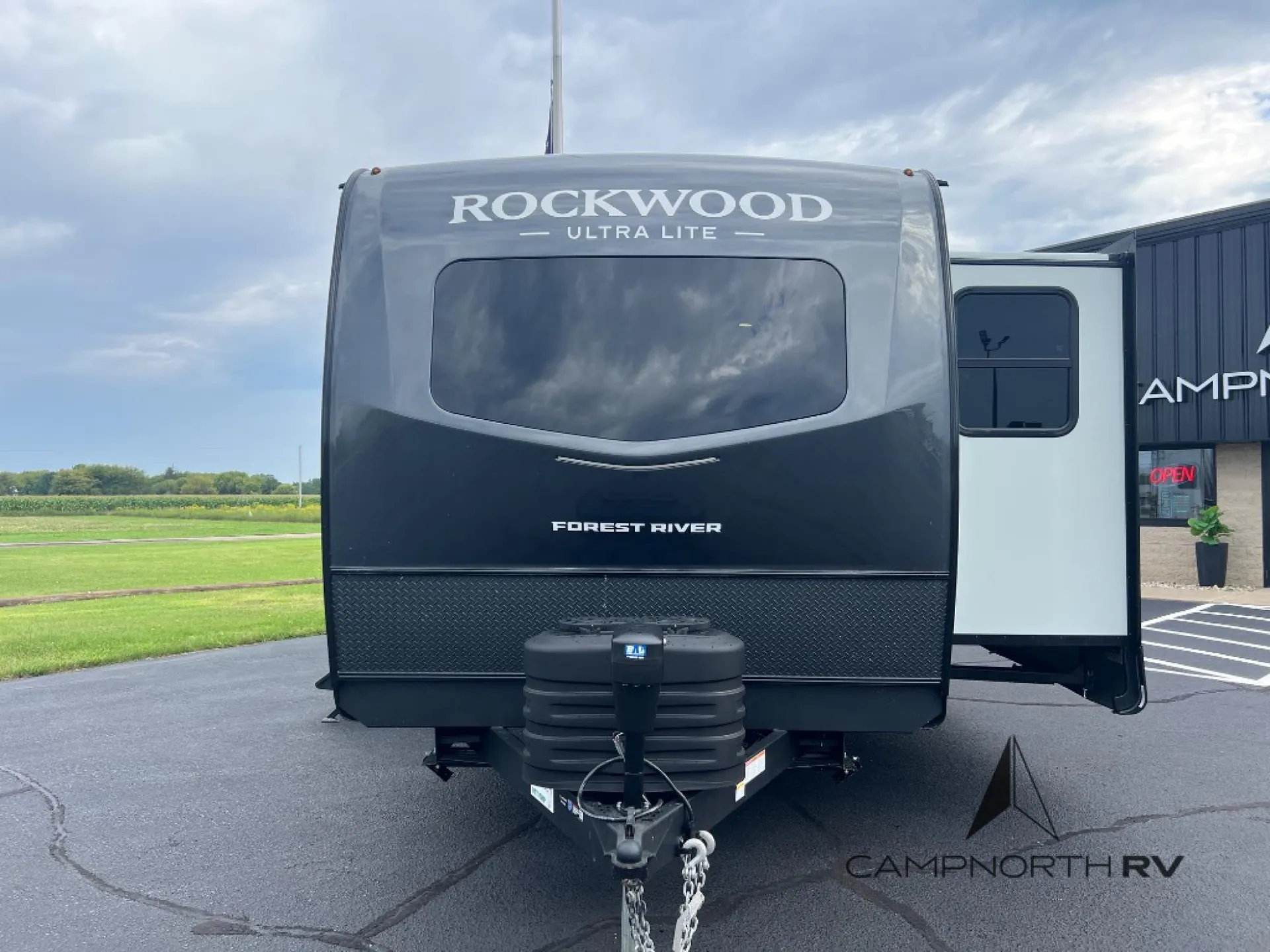 2027 Forest River Rockwood Ultra Lite 2608BS - Photo 3