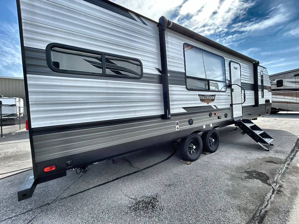 2021 Forest River Wildwood 27RKS, Photos photo 8