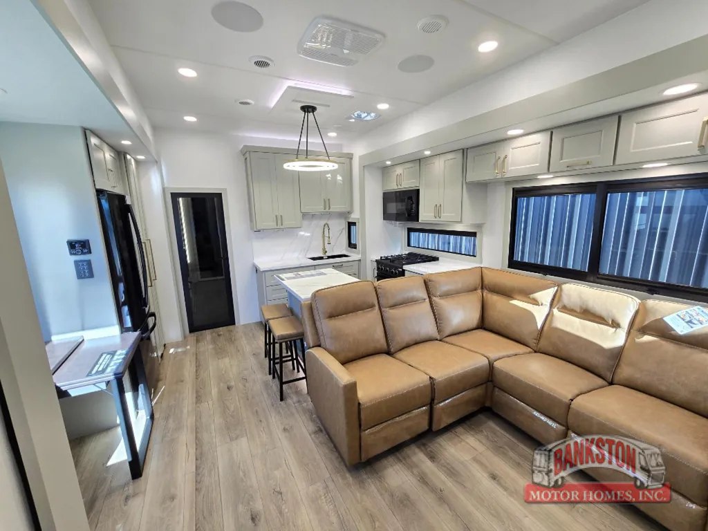 2026 Brinkley Model G 3970, Photos photo 46