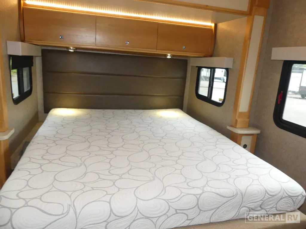 2017 Tiffin Wayfarer 24 QW, Photos photo 27