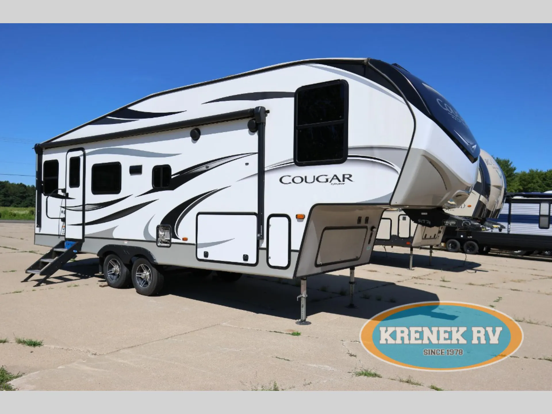 2020 Keystone Cougar Half-Ton 24RDS - Photo 2
