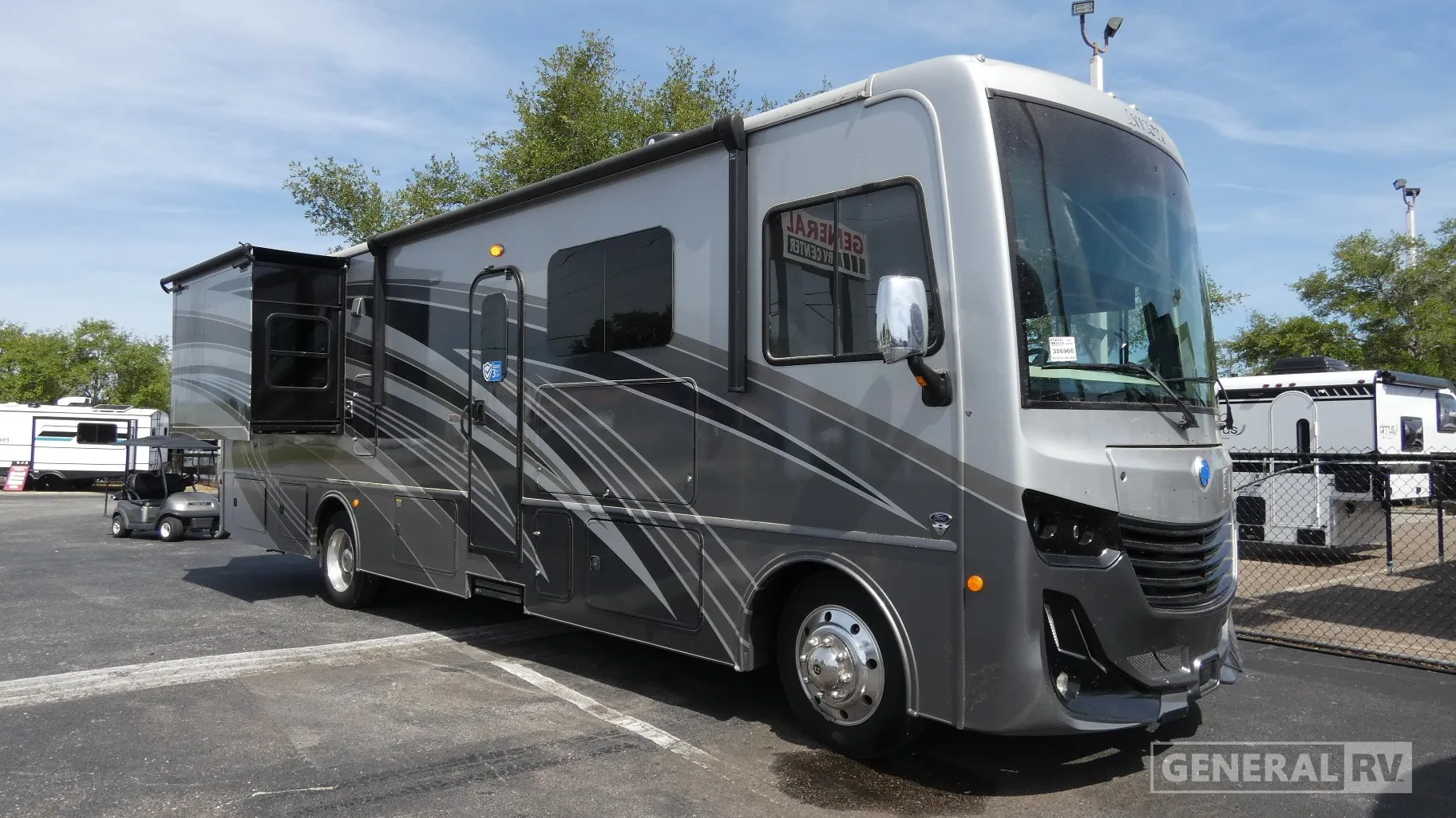 2024 Holiday Rambler Invicta 33HB - Photo 2