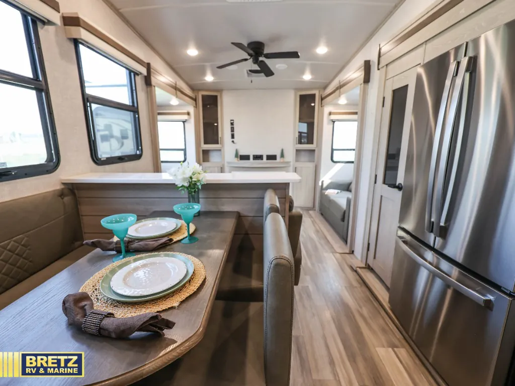 2022 Forest River Rockwood Ultra Lite 2898BS, Photos photo 10