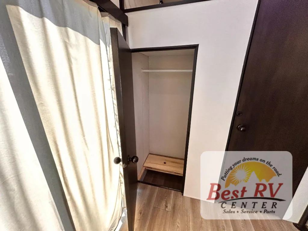 2027 Forest River Cherokee Timberwolf 39DC, Photos photo 78