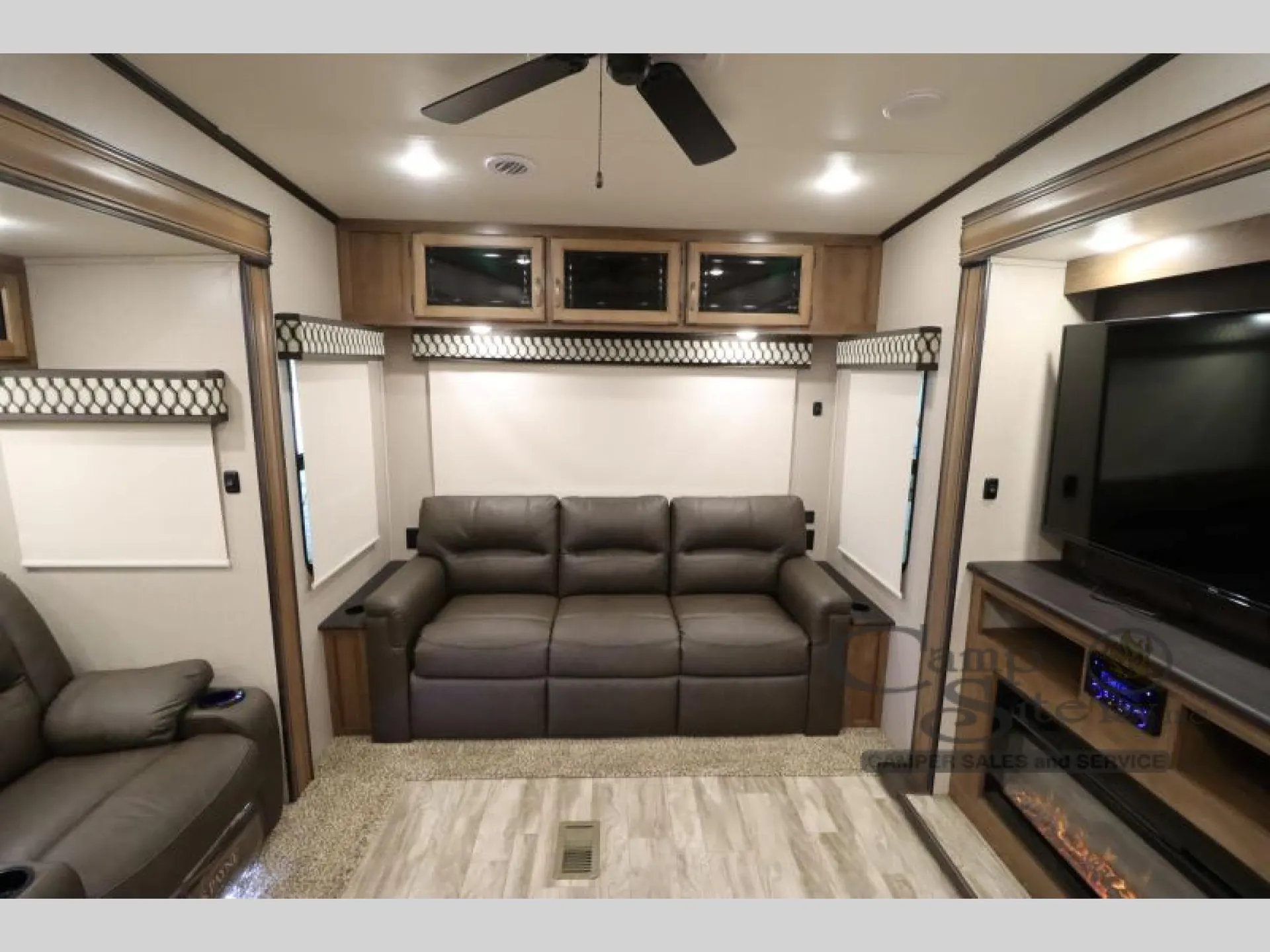 2020 Coachmen Chaparral 336TSIK - Photo 4