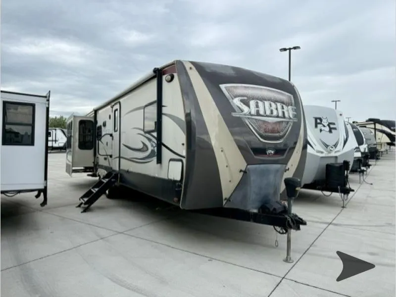 2015 Palomino SABRE SRT 320RETS - Photo 2