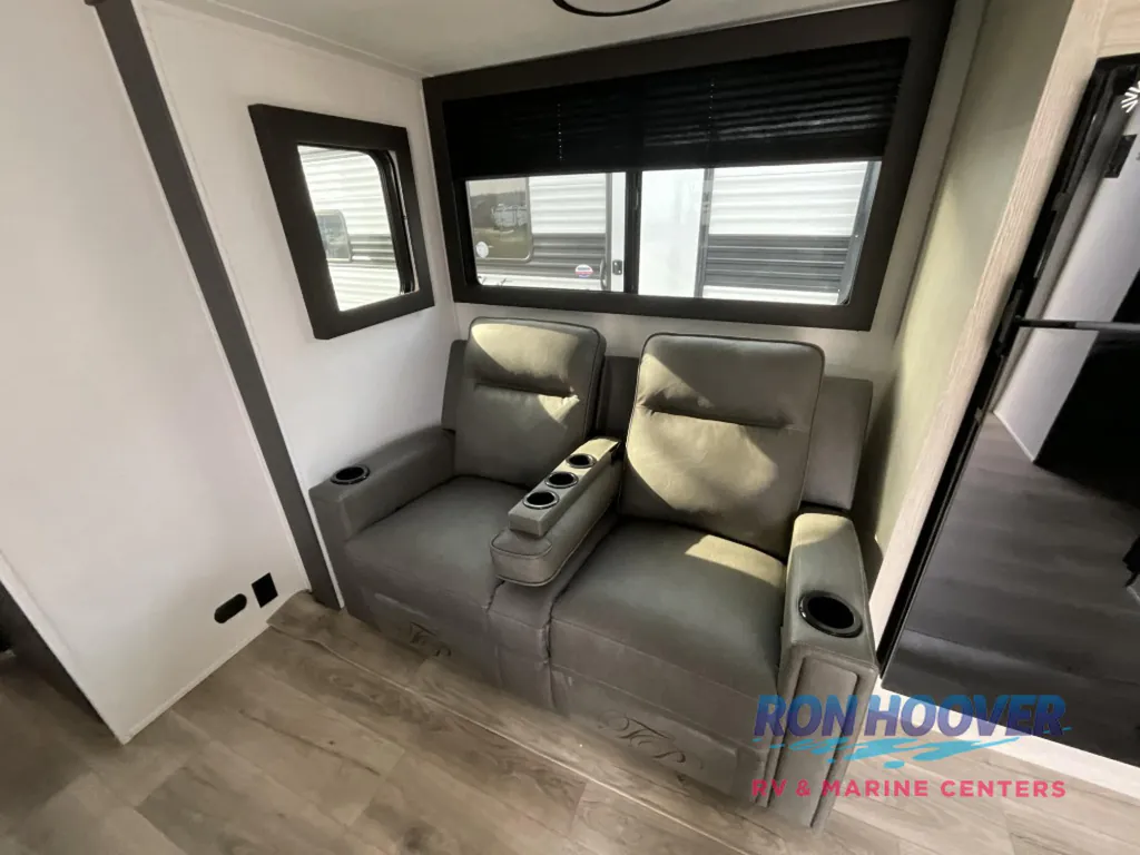 2026 Shasta RVs i-5 Edition 526RBS, Photos photo 7