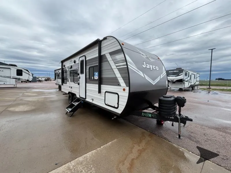2027 Jayco Jay Flight SLX 210QB - Photo 2