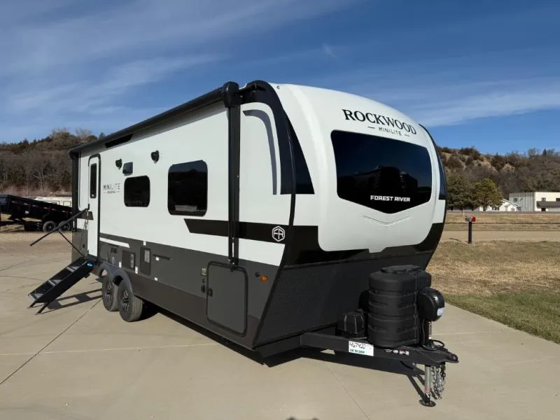 2026 Forest River Rockwood Mini Lite 2511S - Photo 2
