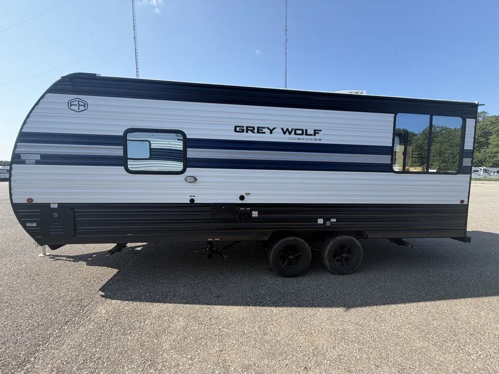 2027 Forest River Cherokee Grey Wolf 20RDSE, Photos photo 5