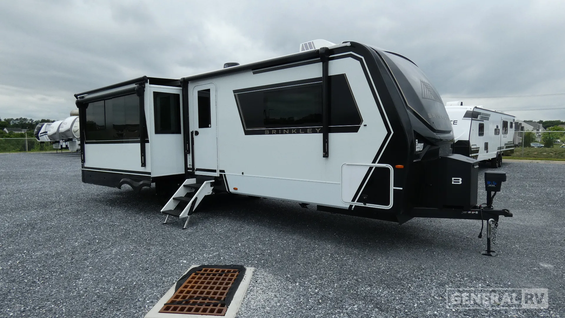 2026 Brinkley Model Z AIR 297 - Photo 2
