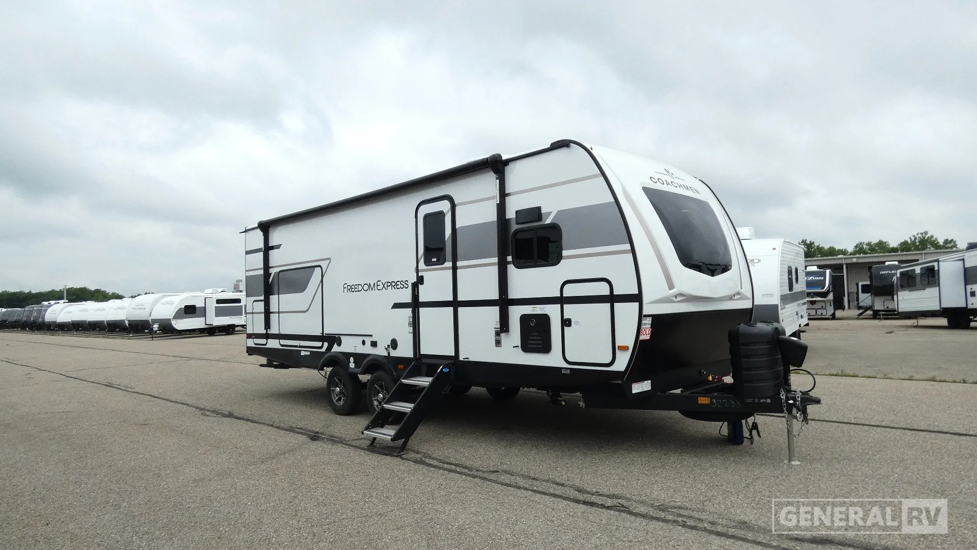 2027 Coachmen Freedom Express Ultra Lite 259FKDS - Photo 2